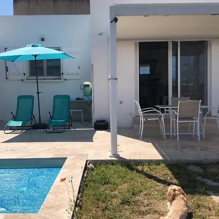 Semesterbostad Patio F3 Avec Piscine Calvi (Corsica)