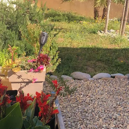Patio F3 Avec Piscine Semesterbostad