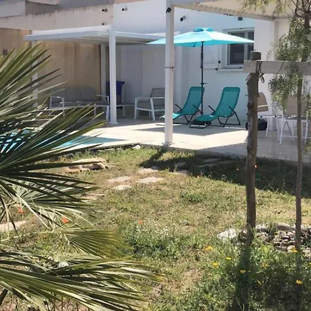 Patio F3 Avec Piscine * Calvi (Corsica)