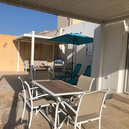 Patio F3 Avec Piscine * Calvi (Corsica)